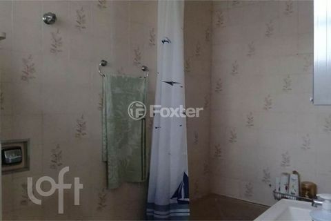 Image 9 - 877179