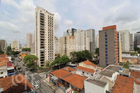 Image 6 - 877185