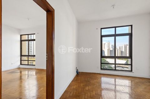 Image 7 - 877192