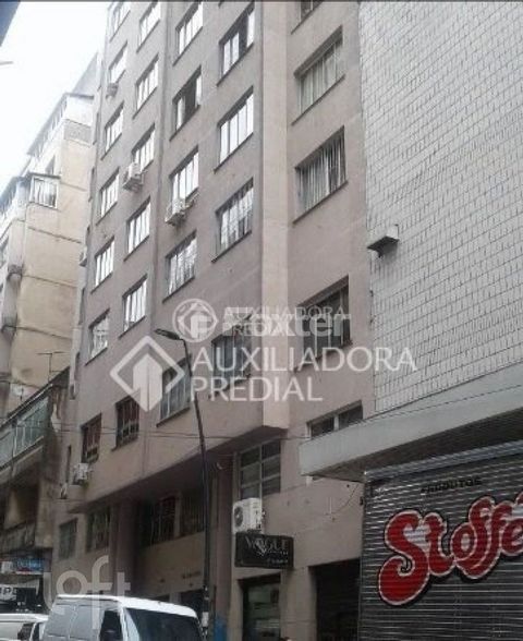Image 3 - 877204