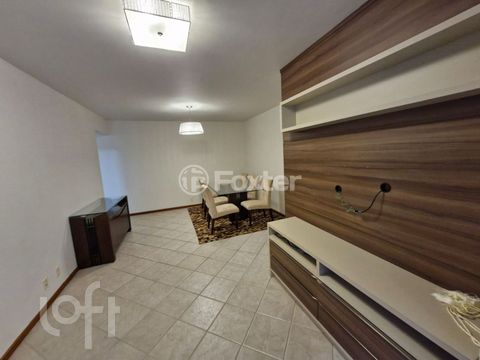 Image 3 - 877210