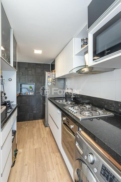 Image 8 - 877223
