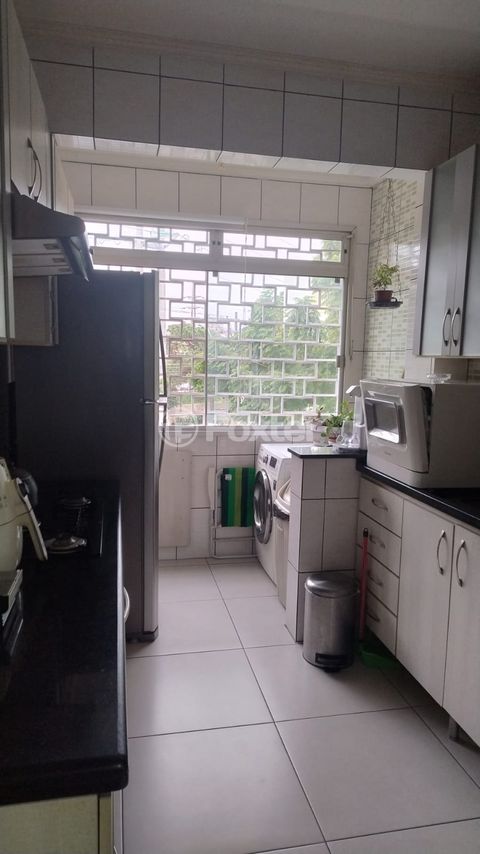 Image 6 - 877230