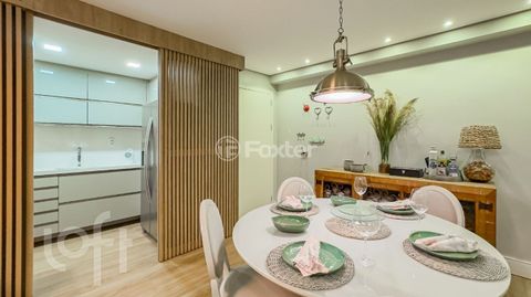 Image 6 - 877232