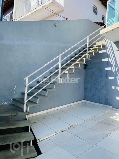 Image 8 - 877251