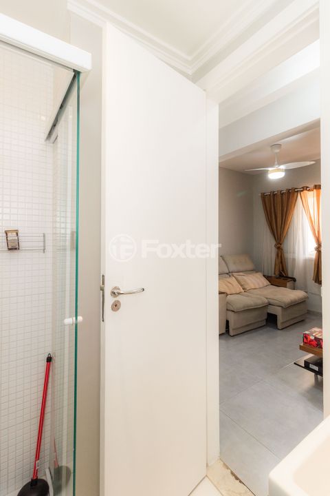 Image 9 - 877253