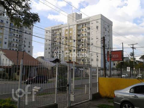 Image 8 - 877323