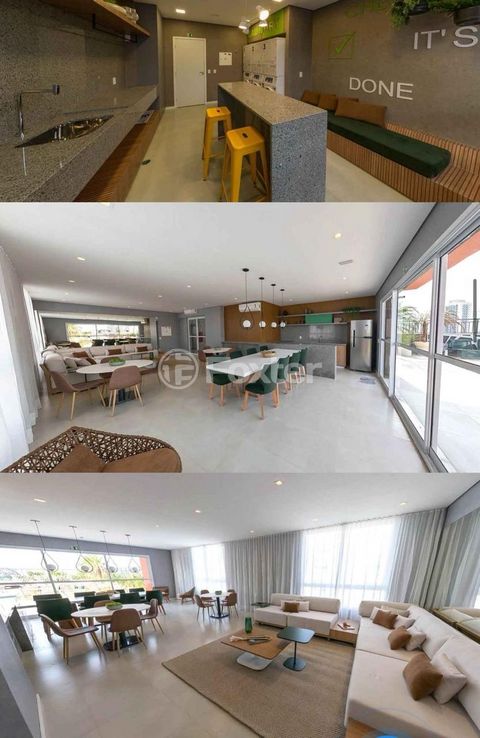 Image 7 - 877346