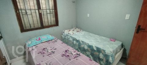 Image 8 - 877366