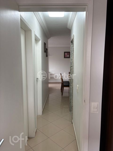 Image 3 - 877372