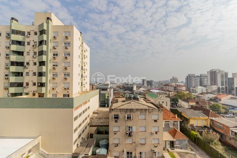 Image 16 - 877377
