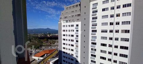 Image 16 - 877383