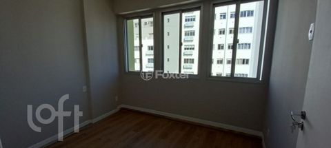 Image 8 - 877383