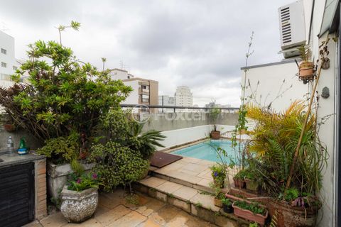 Image 7 - 877390