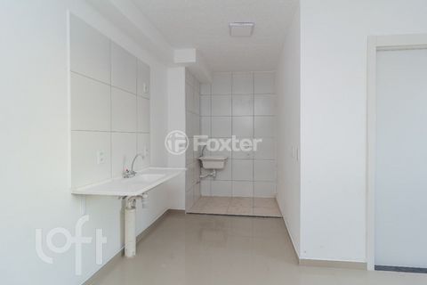 Image 4 - 877414