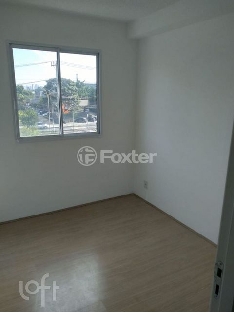 Image 4 - 877414