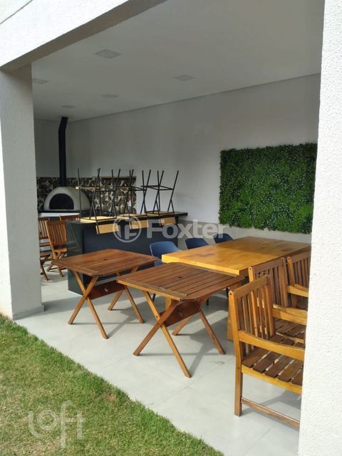 Image 7 - 877414