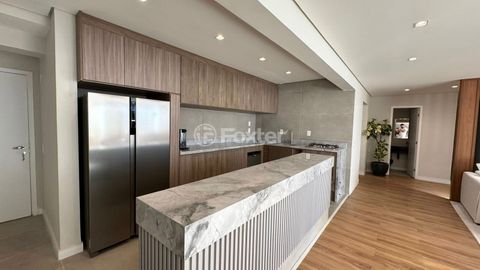 Image 9 - 877425