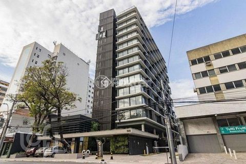 Image 16 - 877449