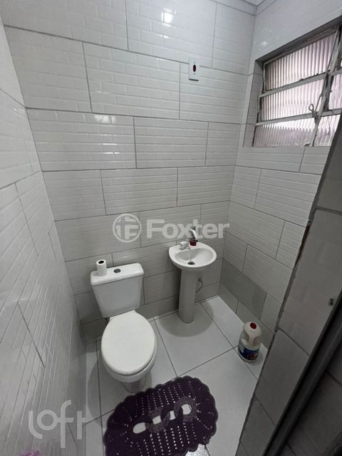 Image 7 - 877470