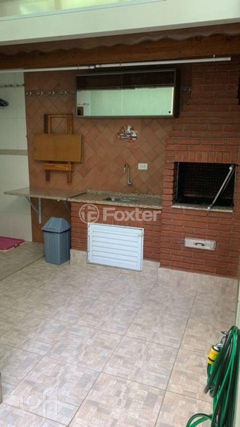 Image 9 - 877485
