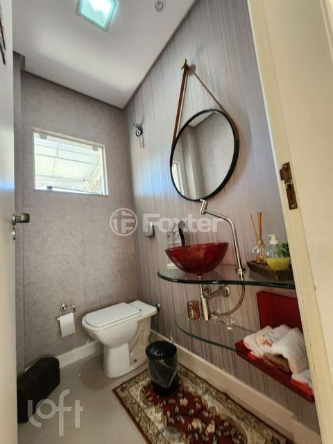 Image 8 - 877486