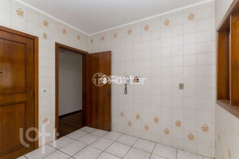 Image 9 - 877513