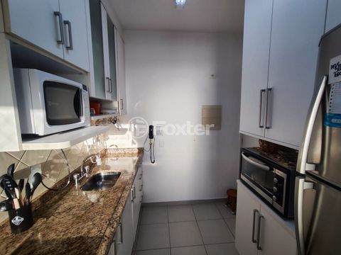 Image 8 - 877519