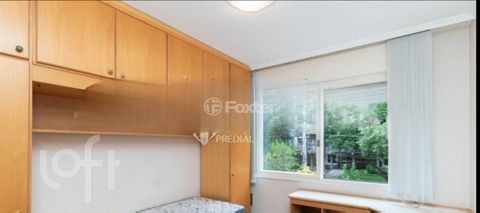 Image 7 - 877531