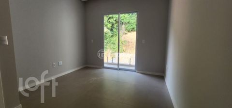 Image 8 - 877538