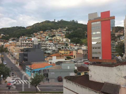 Image 16 - 877539