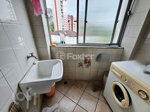 Image 8 - 877539