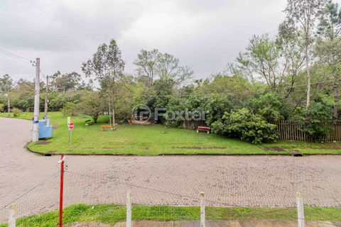Image 4 - 877544