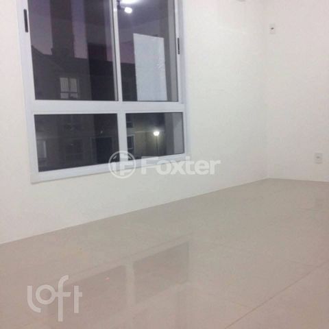 Image 0 - 877547