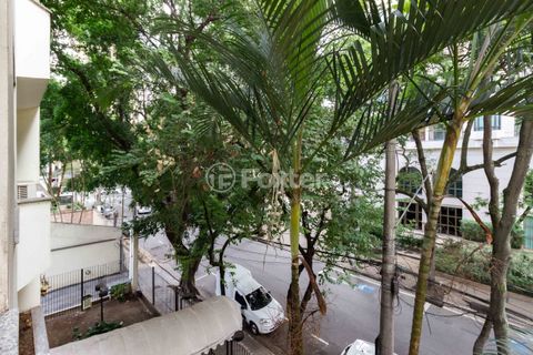Image 13 - 877556