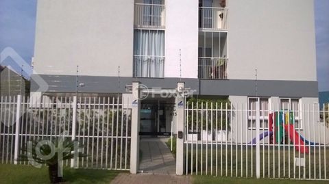 Image 8 - 877567