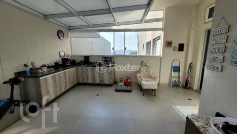 Image 7 - 877576