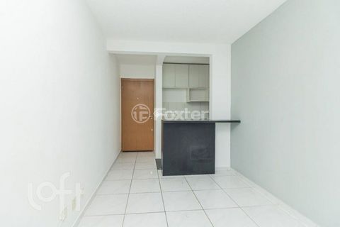 Image 7 - 877595
