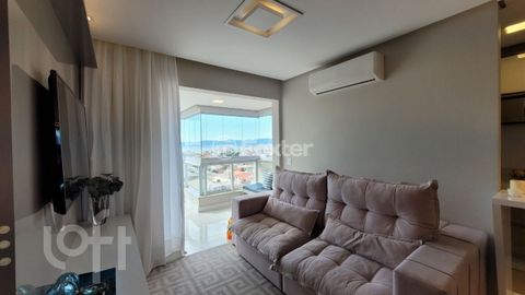 Image 6 - 877610