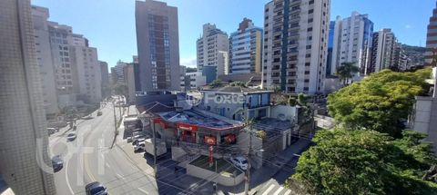 Image 10 - 877620