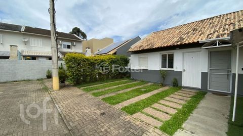 Image 9 - 877635