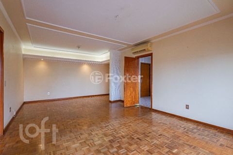 Image 5 - 877651