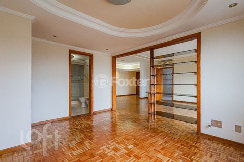 Image 4 - 877651