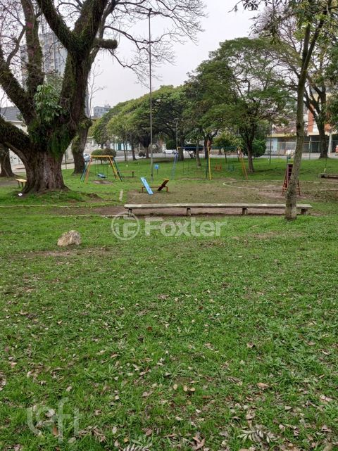 Image 3 - 877681