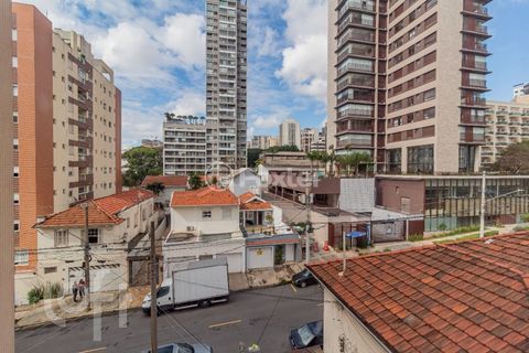 Image 3 - 877685