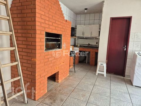 Image 9 - 877692