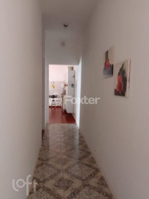 Image 11 - 877698