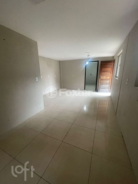 Image 3 - 877699