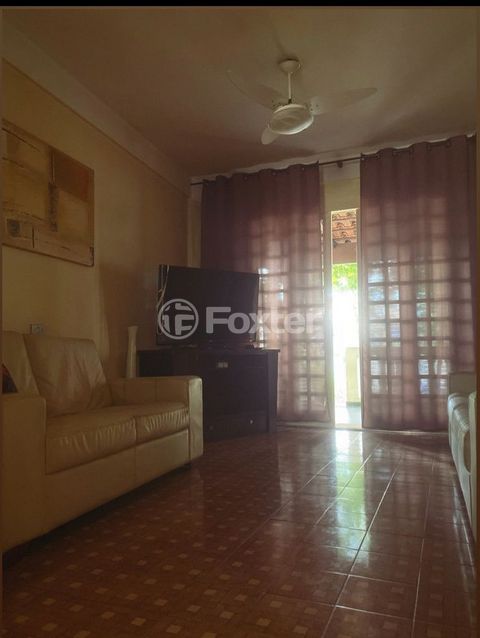 Image 3 - 877730