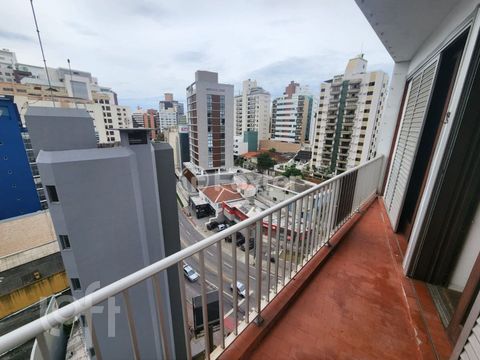 Image 12 - 877741